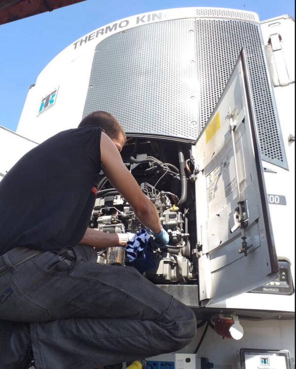 Buy Used Thermo king Slxi300 Online - Image 7